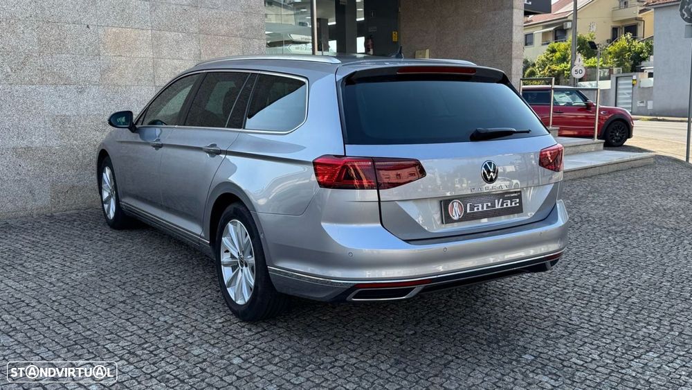 VW Passat Variant 2.0 TDi Business DSG - 6