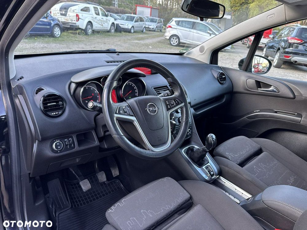 Opel Meriva - 24