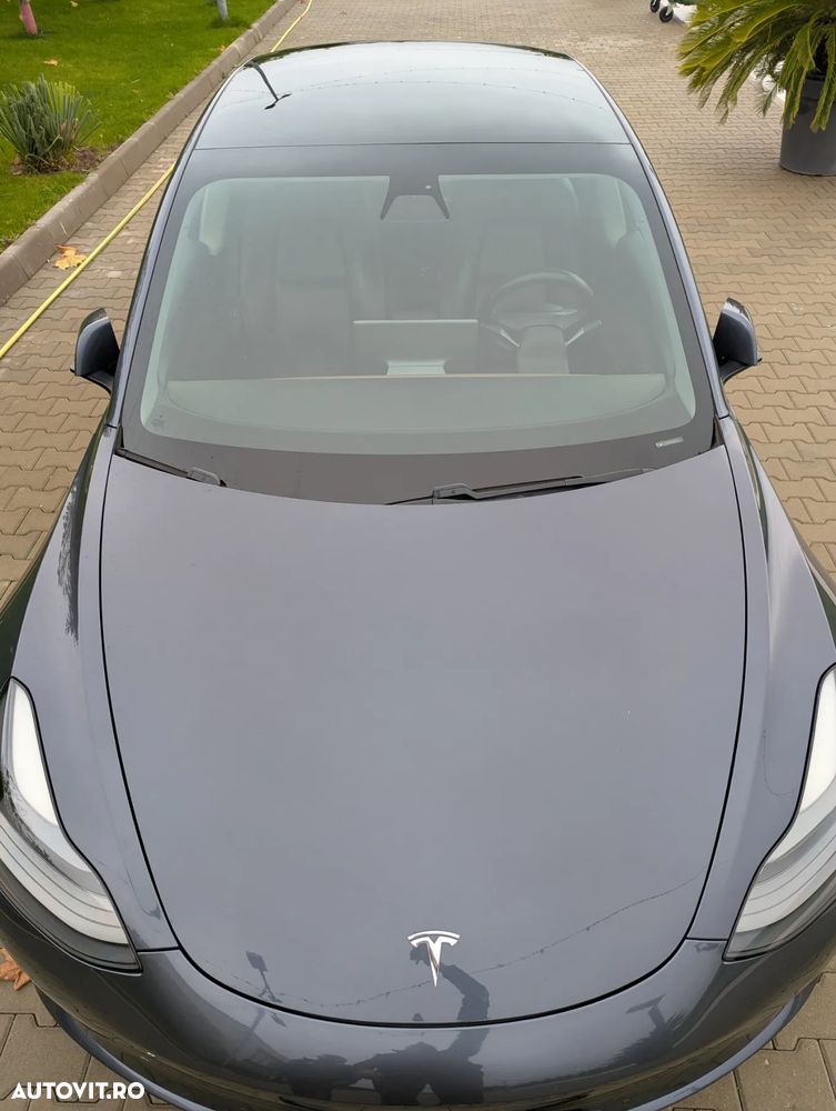 Tesla Model 3 - 17