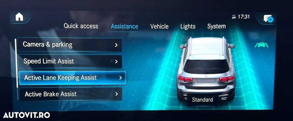 Mercedes-Benz GLB - 38