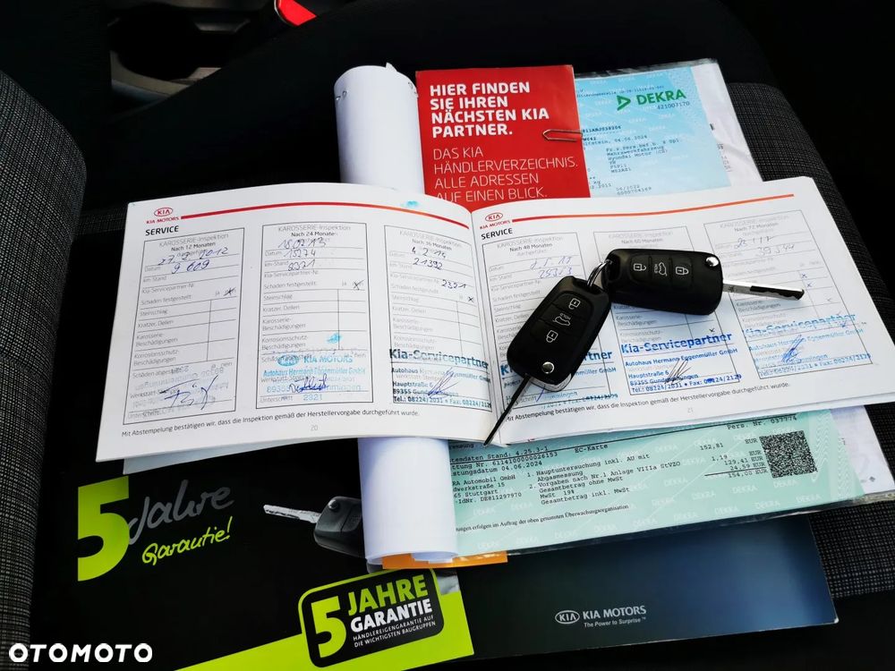 Kia Venga 1.4 CVVT Business Line - 17
