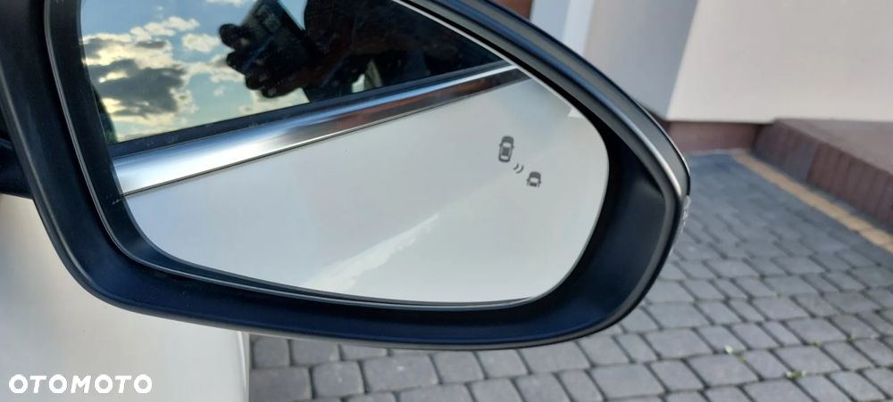 Kia ProCeed - 24