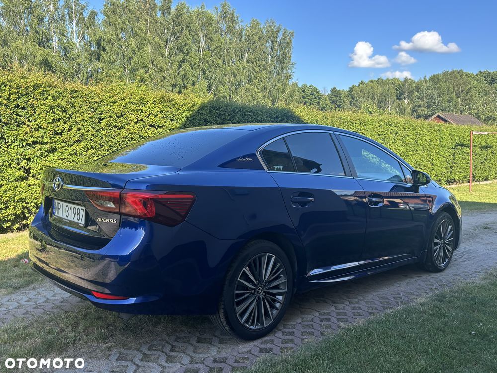 Toyota Avensis 2018 photo 4