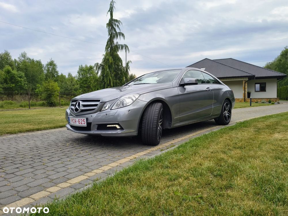 Mercedes-Benz Klasa E 220 CDI - 29