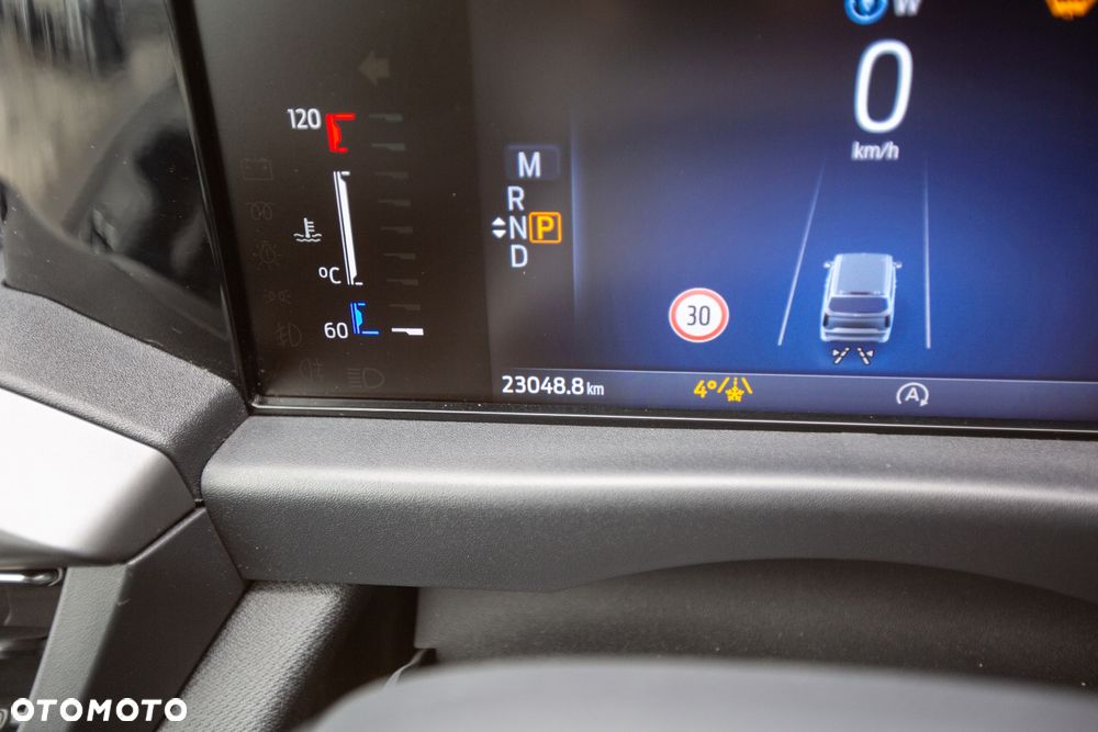 Ford Tourneo Custom - 16