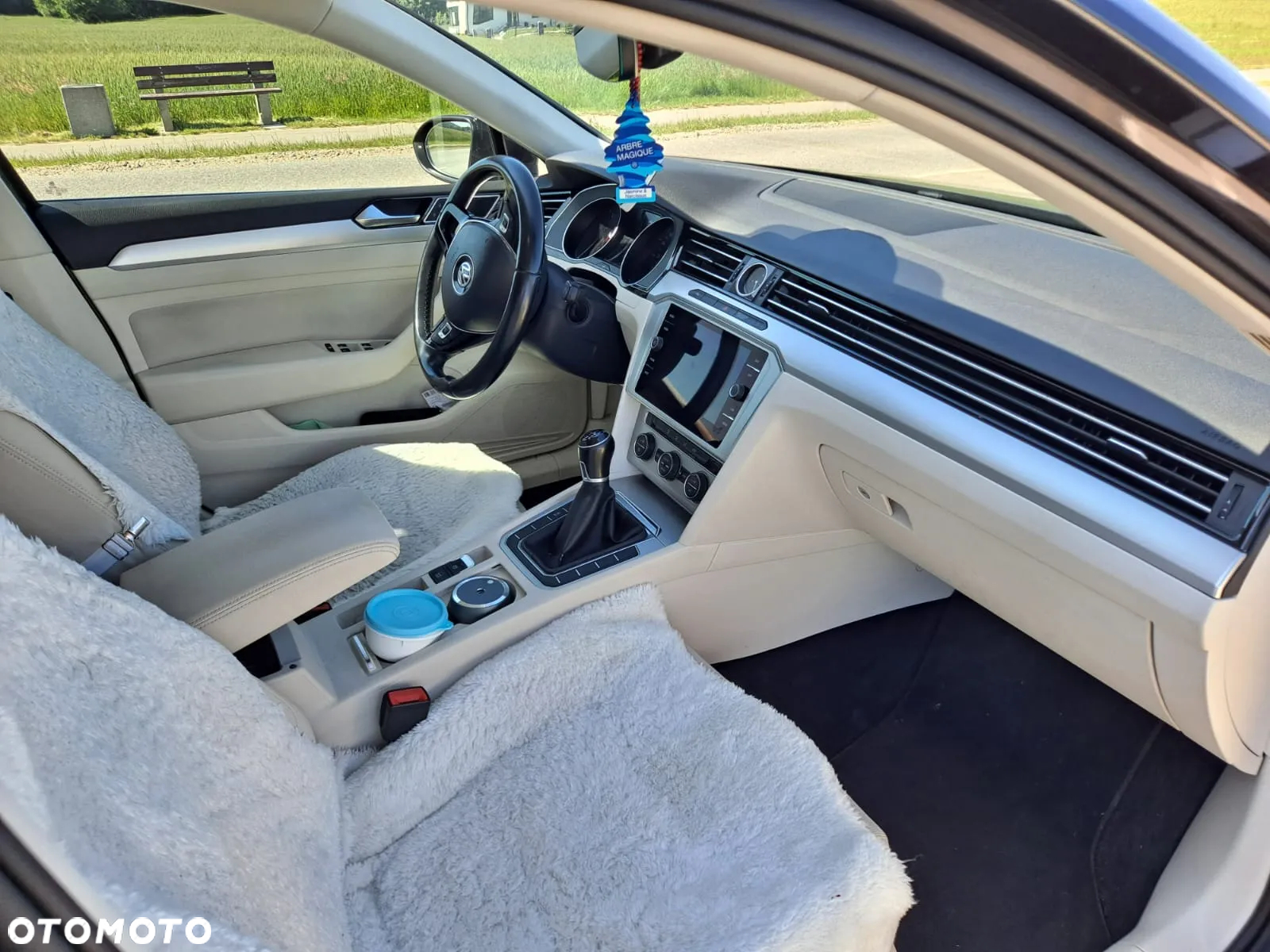 Volkswagen Passat - 6