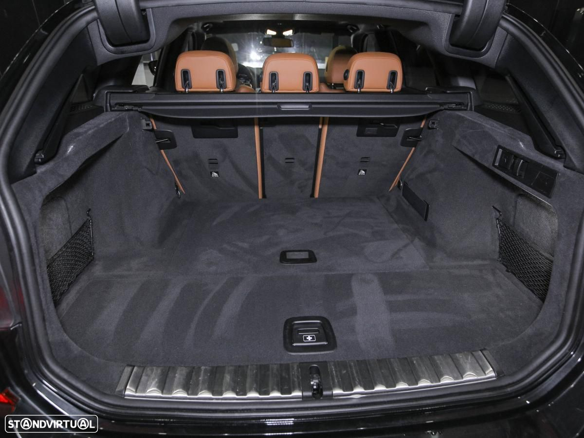 BMW 320 d Touring Pack M Auto - 13