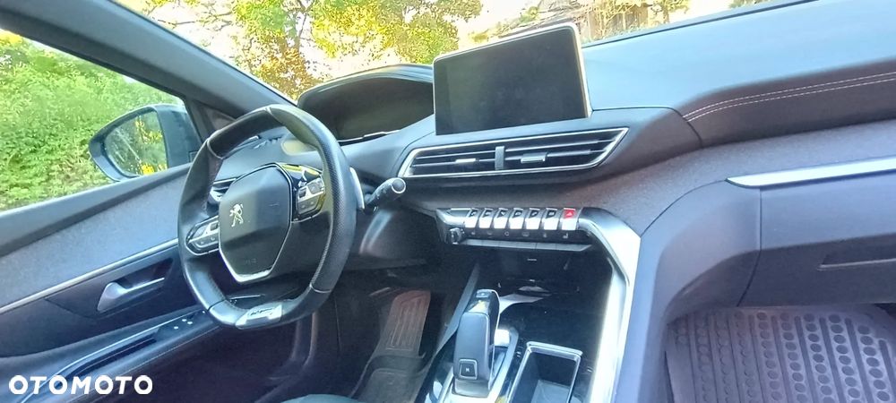 Peugeot 3008 1.5 BlueHDi GT S&S EAT8 - 16