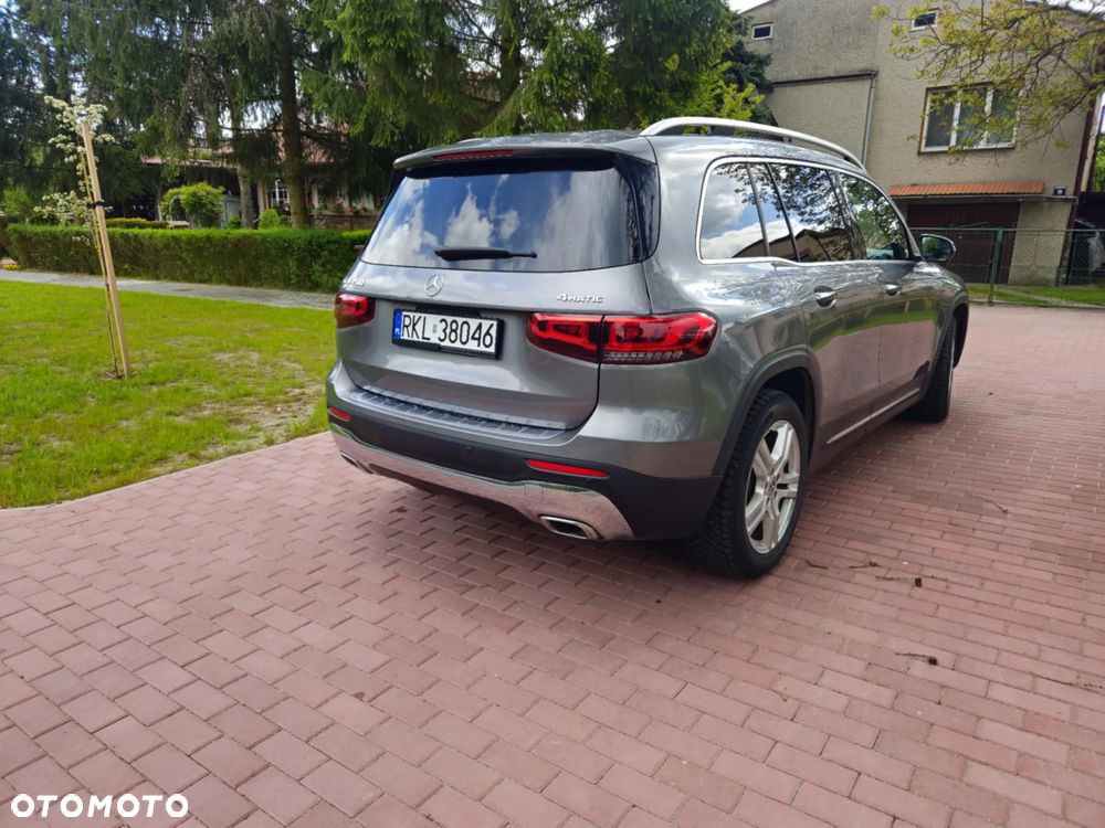 Mercedes-Benz GLB - 7