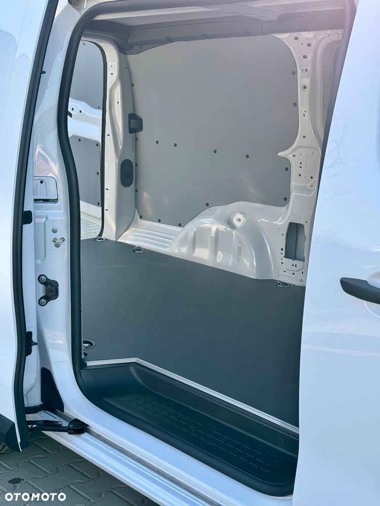 Toyota Proace Long - 14