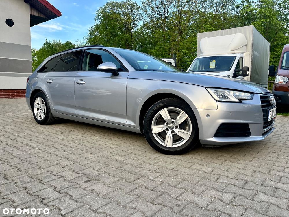 Audi A4 Avant - 9