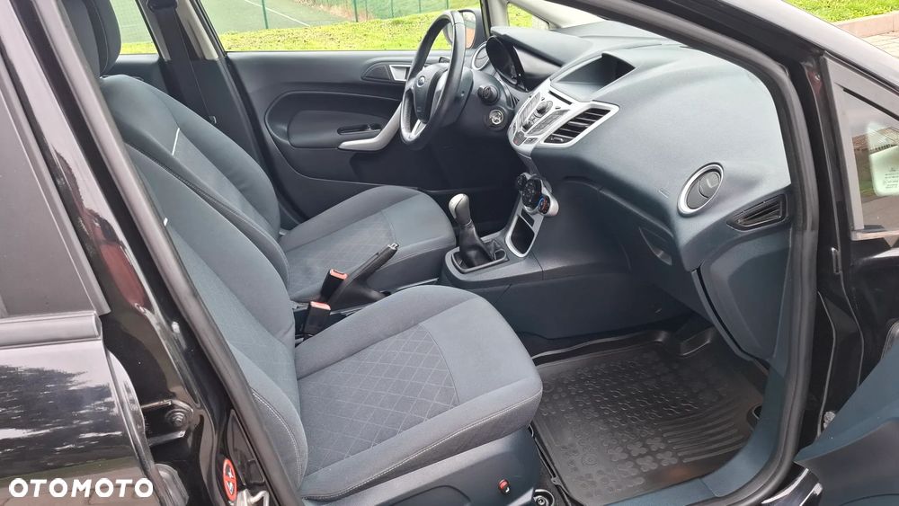 Ford Fiesta 1.25 Gold X - 11