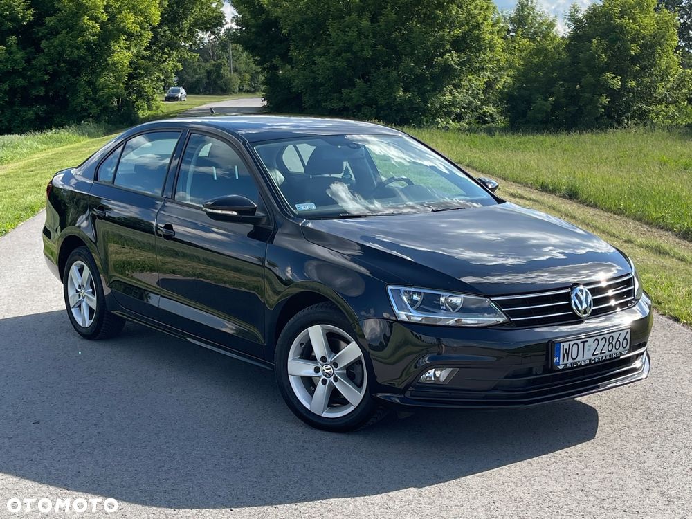 Volkswagen Jetta 1.2 TSI Comfortline - 18