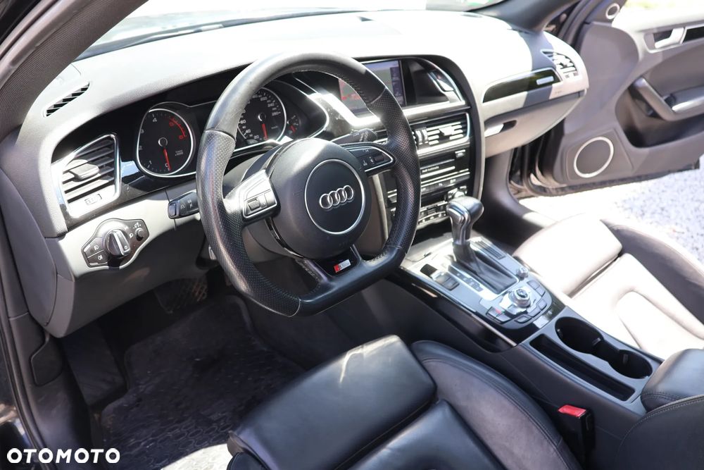Audi A4 Avant - 9