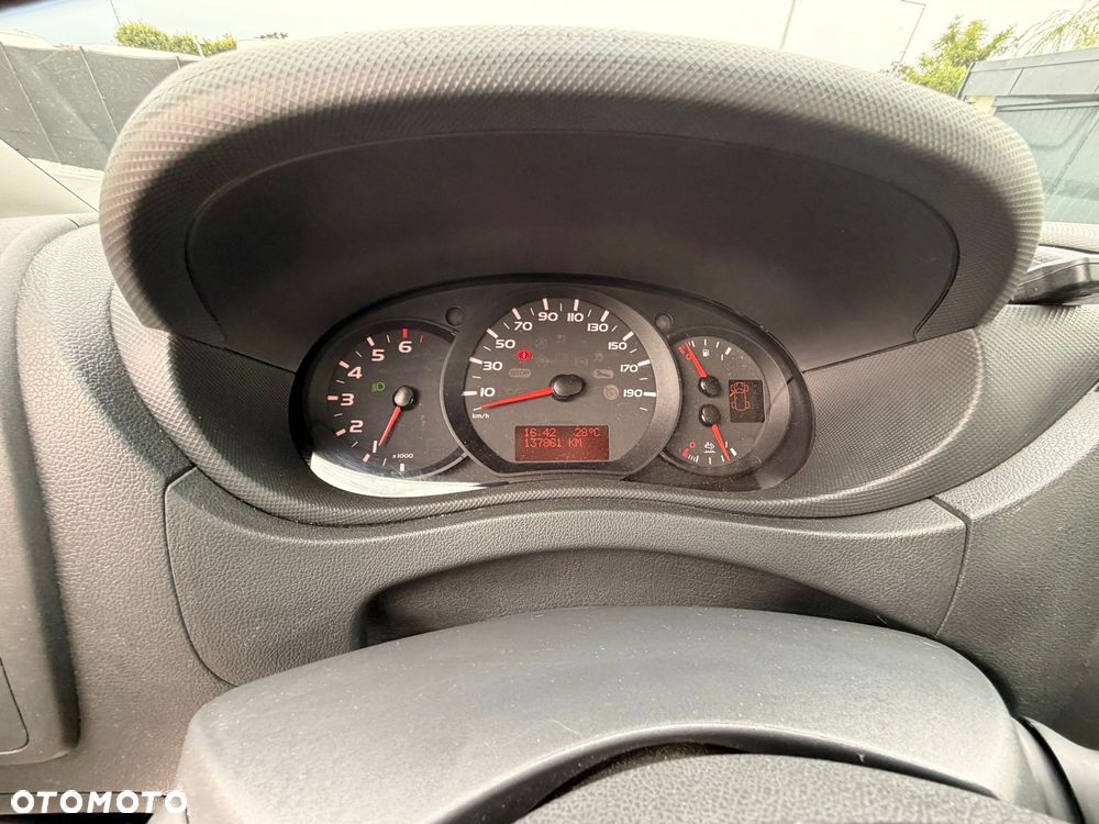 Renault Master - 10
