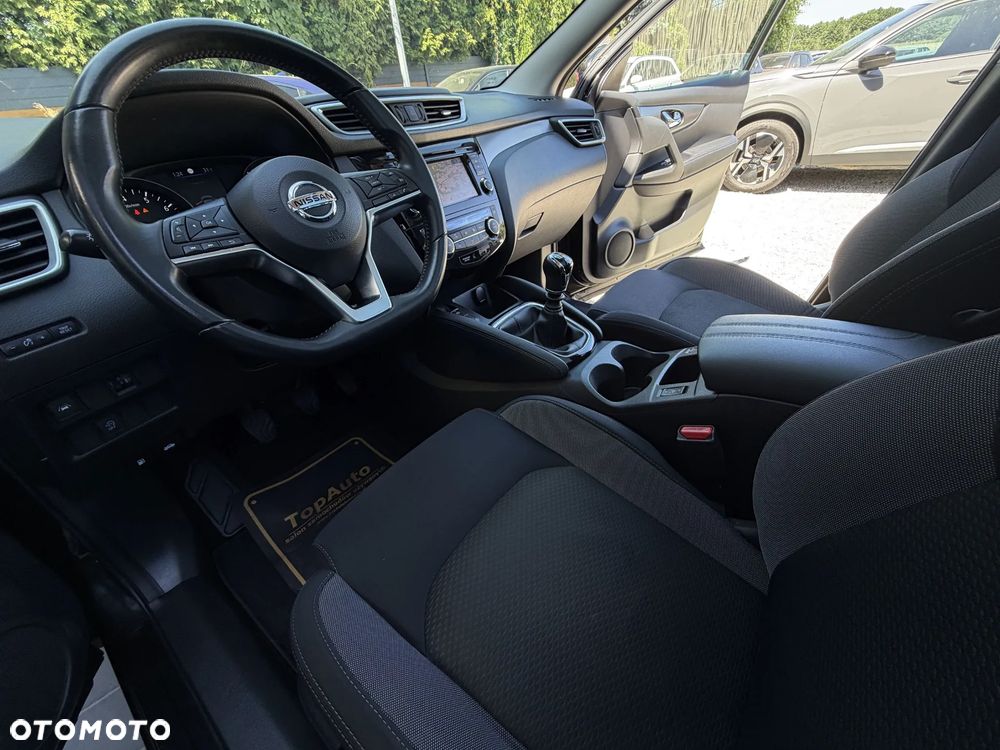 Nissan Qashqai 1.3 DIG-T N-Connecta - 18
