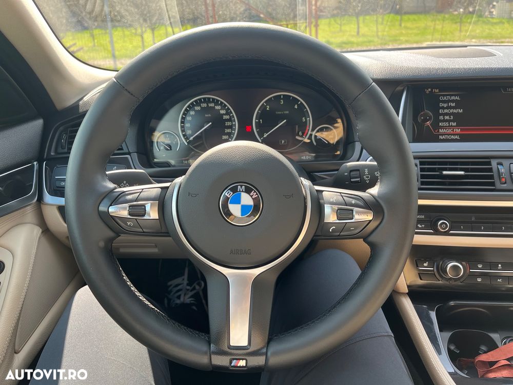 BMW Seria 5 518d Aut. - 31
