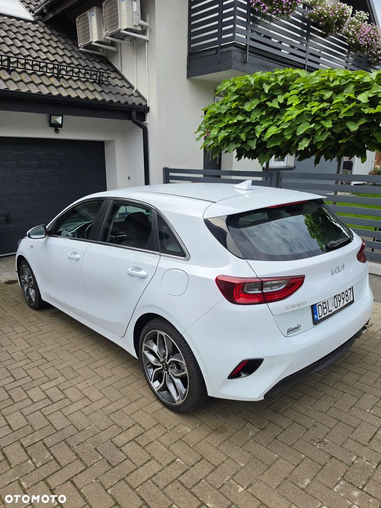 Kia Ceed 1.5 T-GDI MHEV Business Line DCT - 14