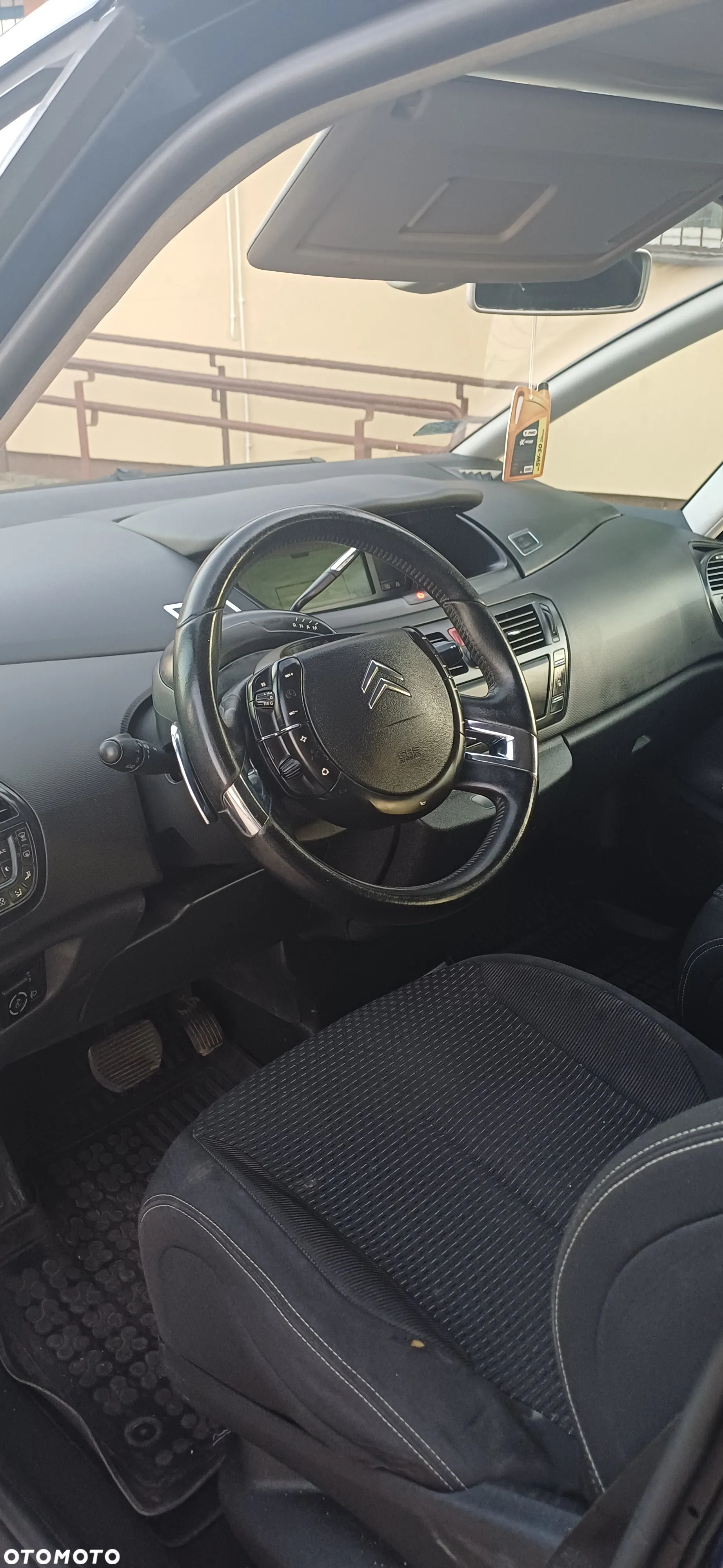 Citroën C4 Picasso 2.0 16V Exclusive - 10