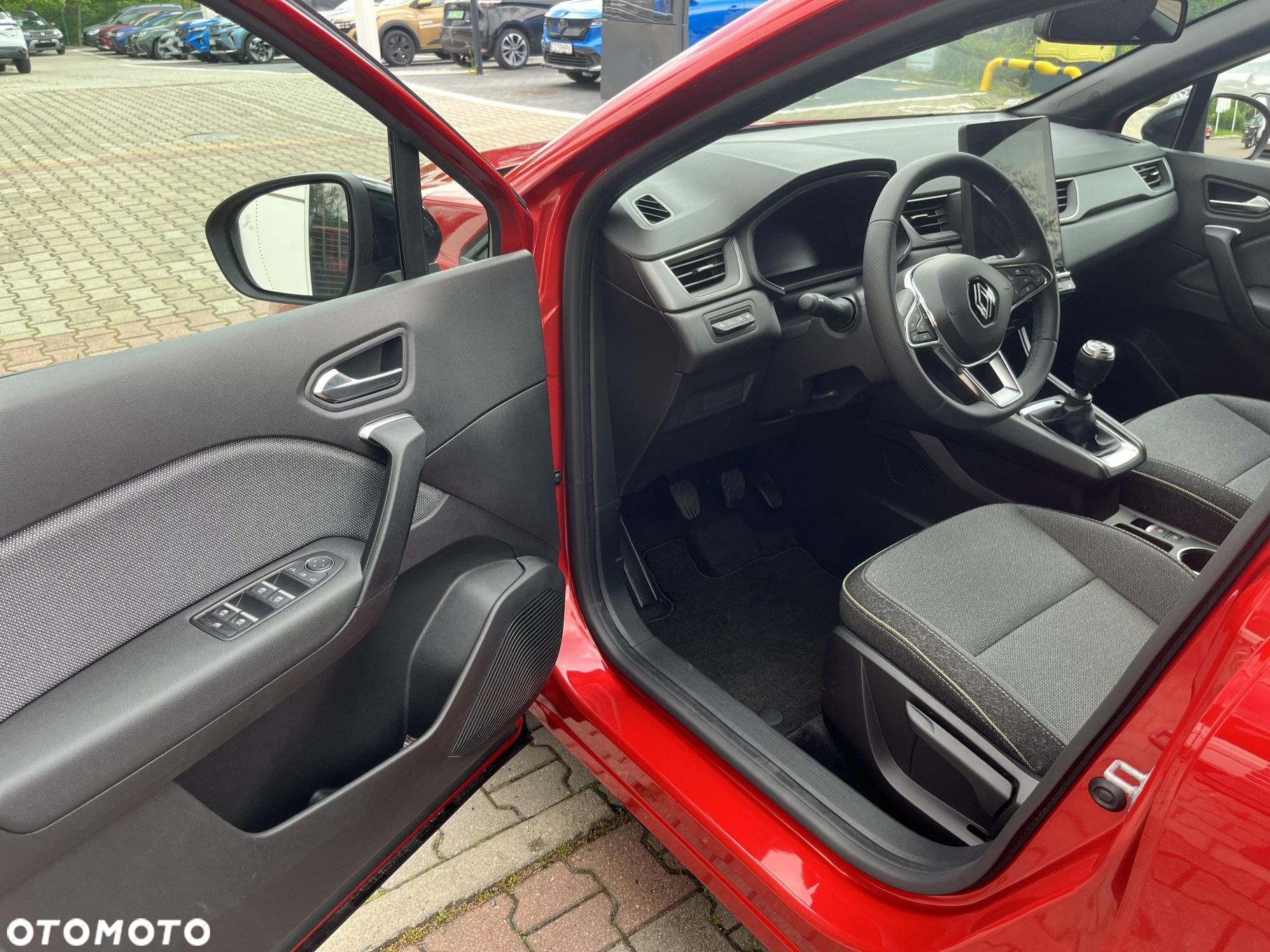 Renault Captur 1.0 TCe Techno - 10