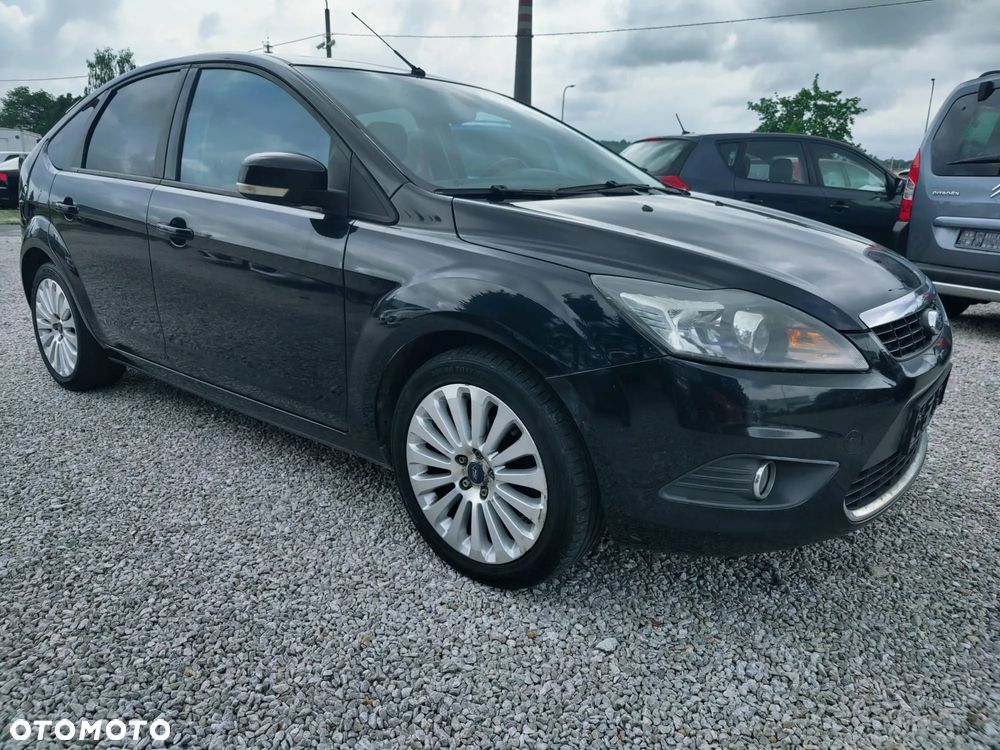 Ford Focus 1.6 Ti-VCT Titanium - 25