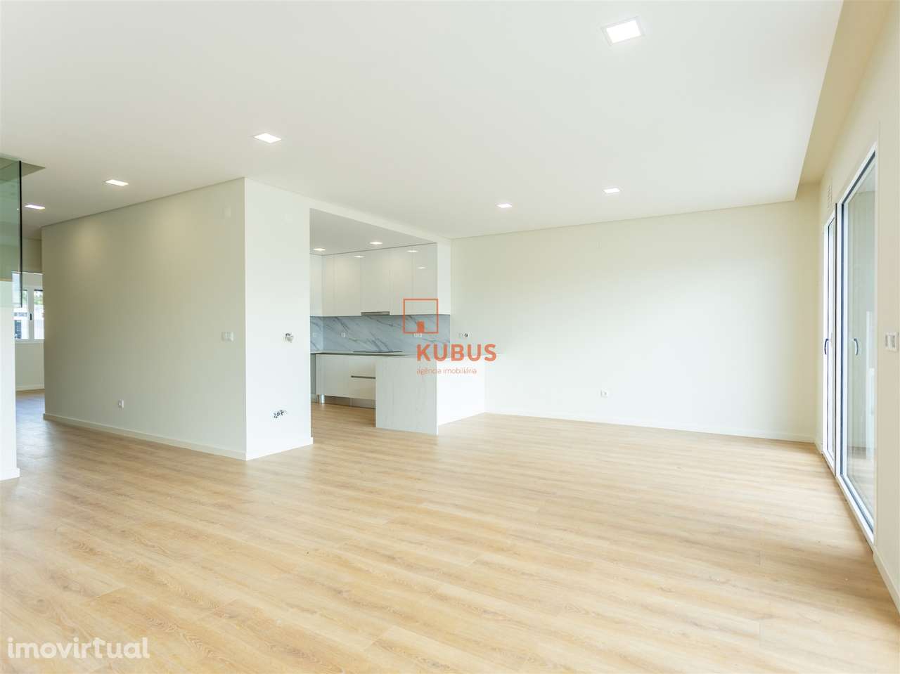 Moradia T4 - Entroncamento - Grande imagem: 4/40