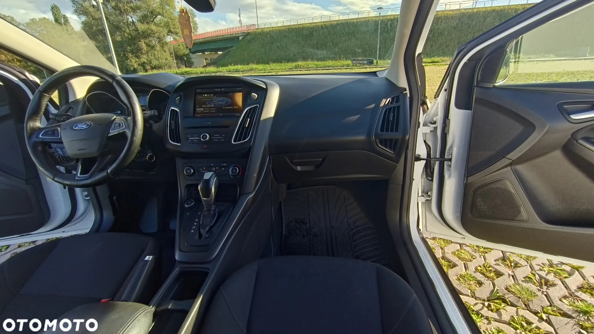 Ford Focus - 13