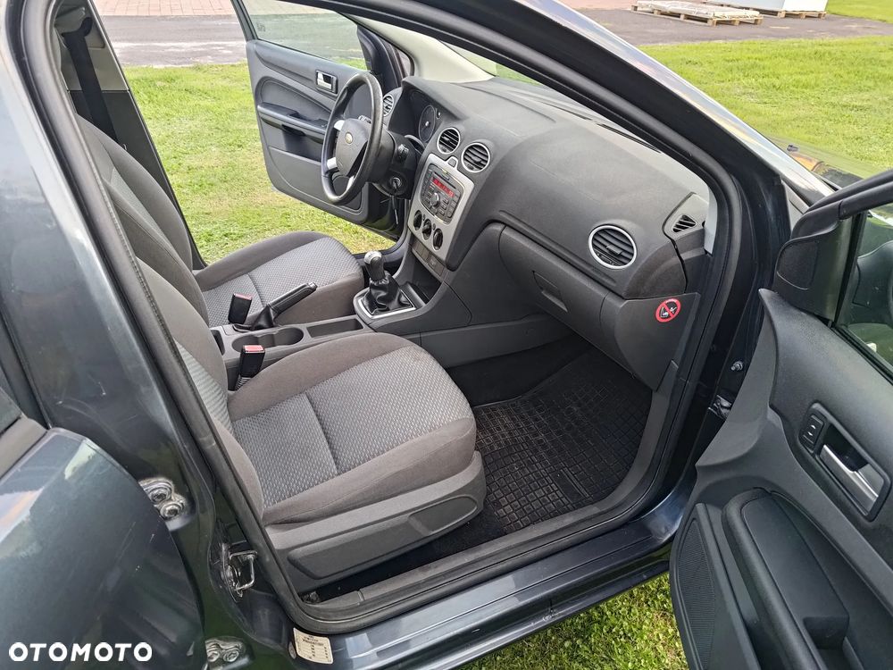 Ford Focus 1.6 TDCi Trend - 17