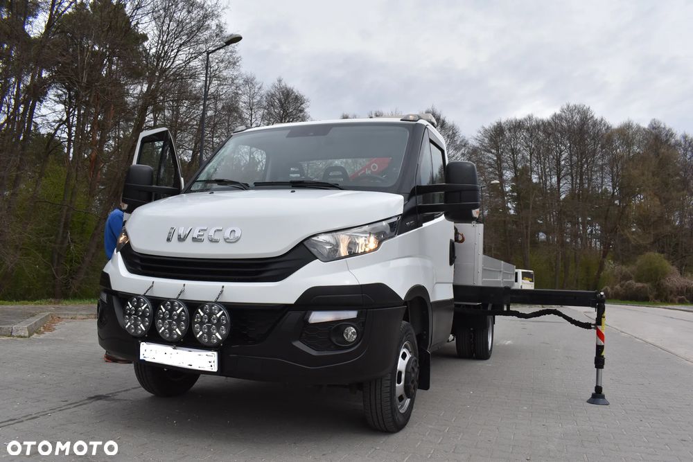 Iveco 35C16 HDS/ ŻURAW FASSI F40 STEROWANIE RADIOWE/NISKI PRZEBIEG - 3