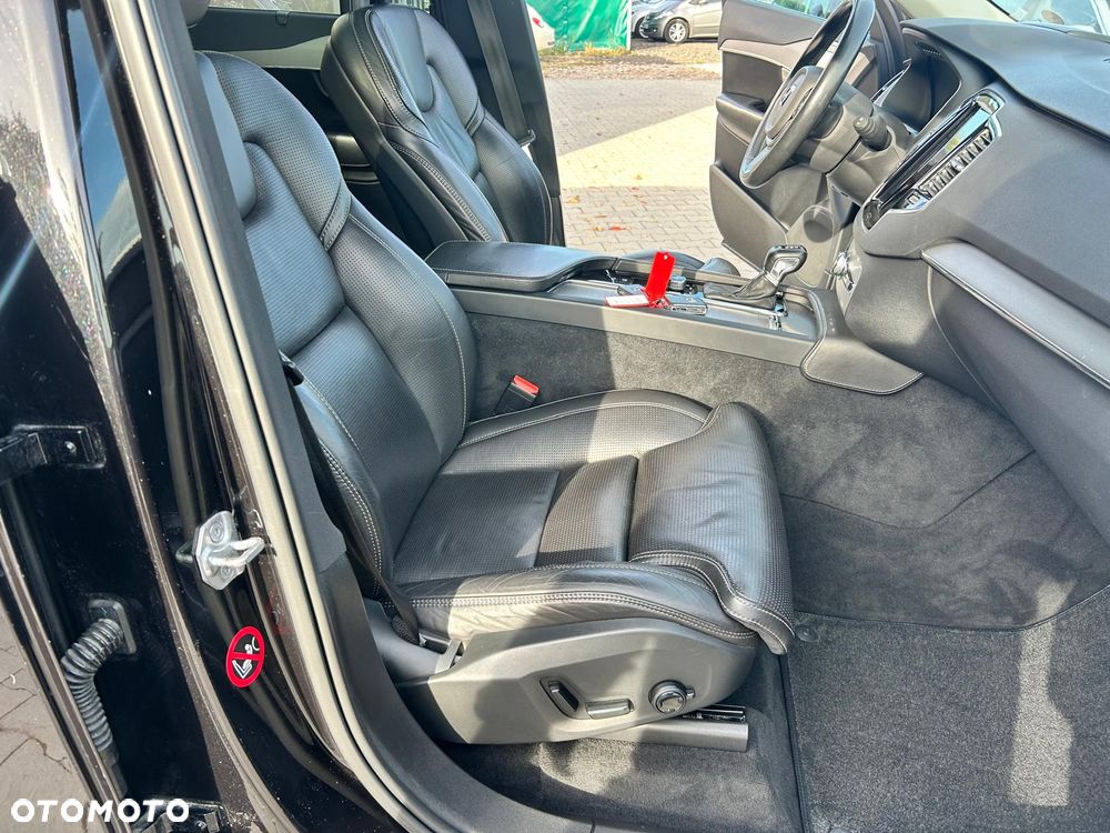 Volvo XC 90 D5 AWD Inscription 7os - 30
