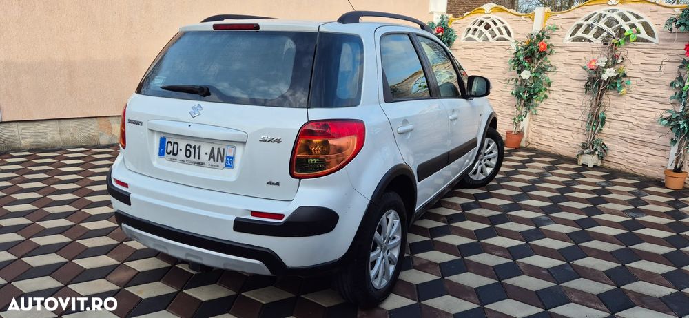 Suzuki SX4 2.0 DDIS 4x4 Style - 4