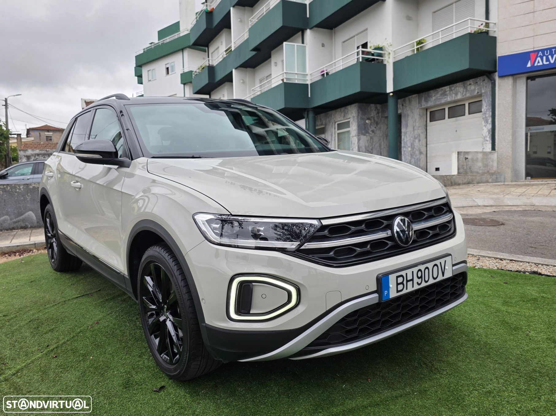 VW T-Roc 1.0 TSI Black Style - 4