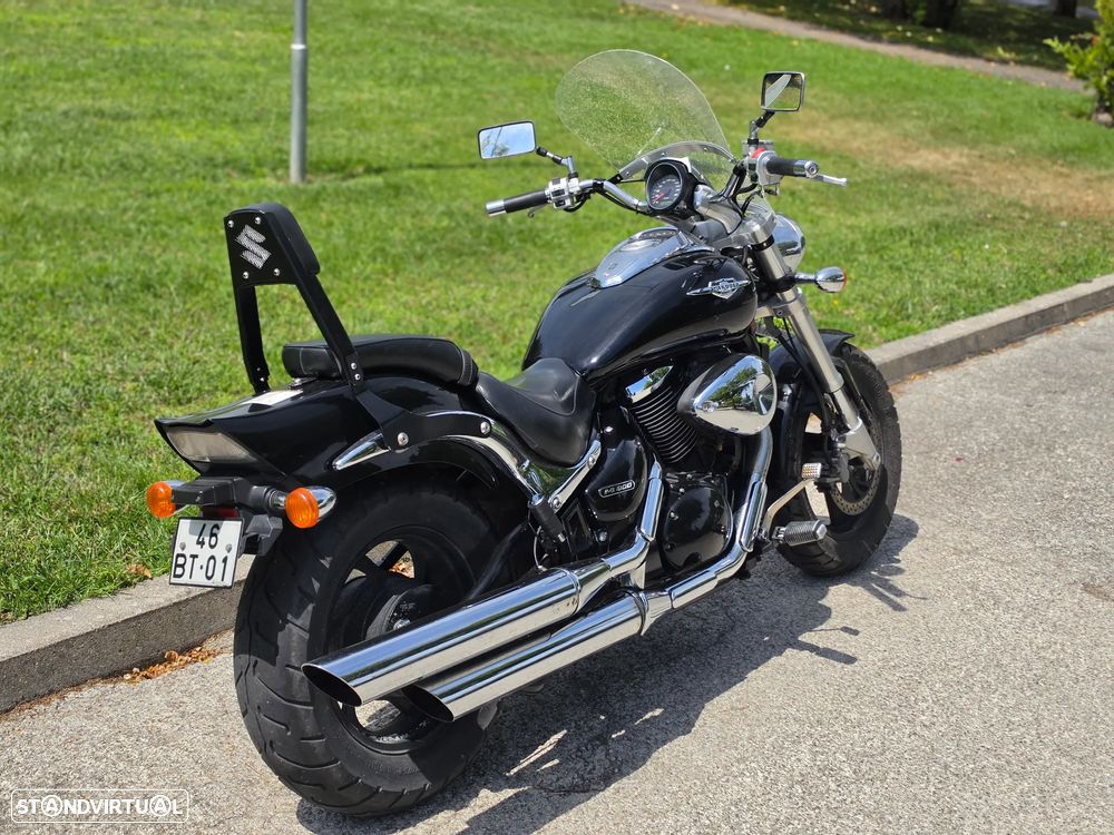 Suzuki Intruder M800 - 2