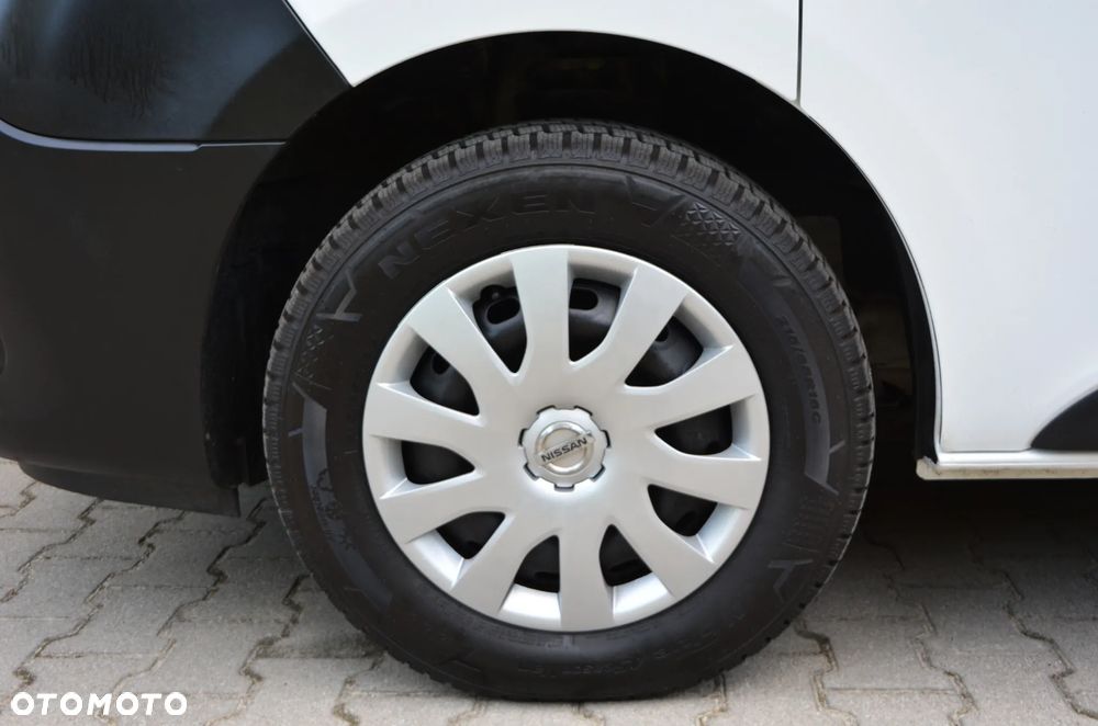 Nissan NV300 - 36