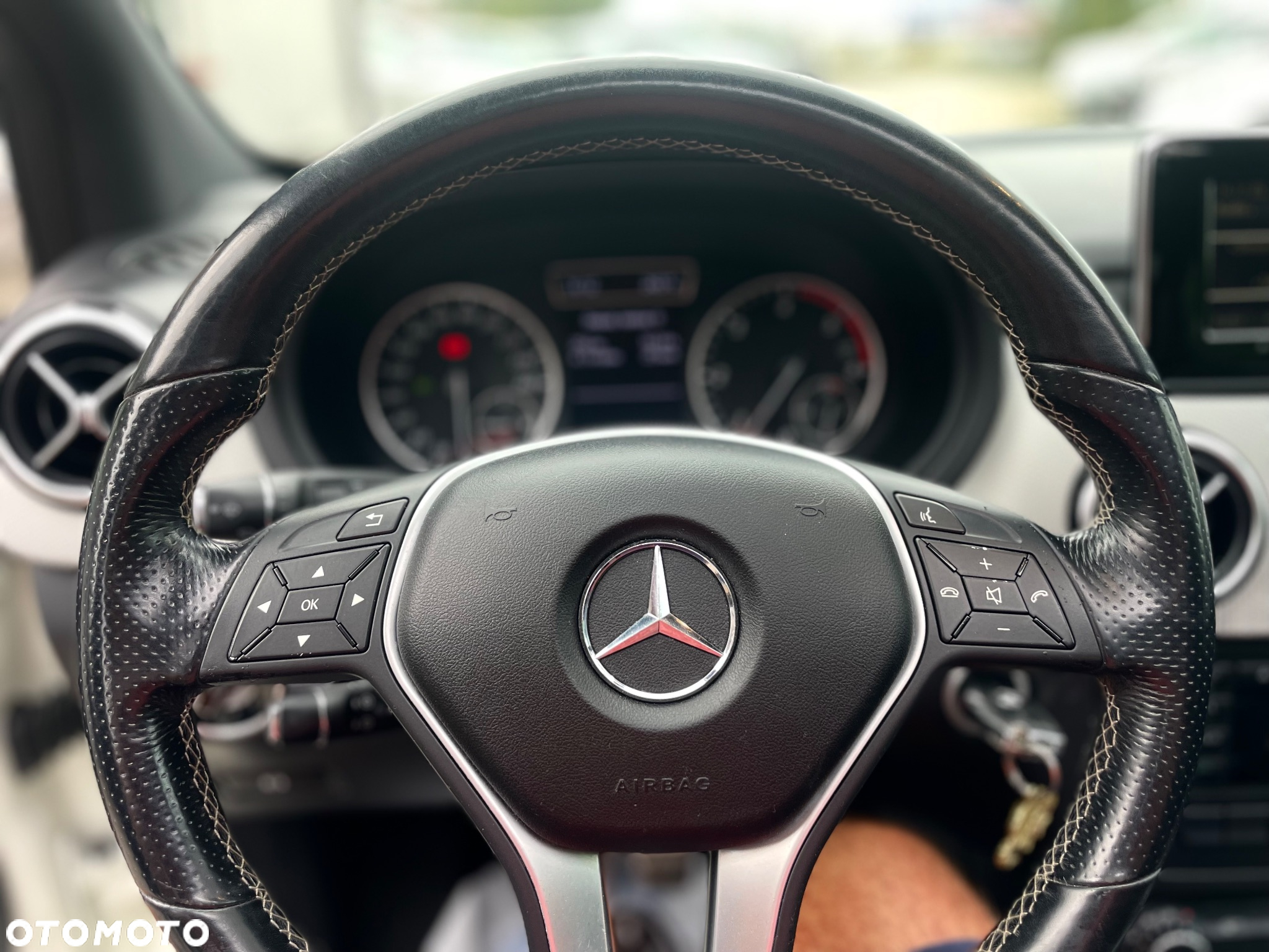 Mercedes-Benz Klasa B 180 CDI BlueEFFICIENCY EDITION 1 - 18