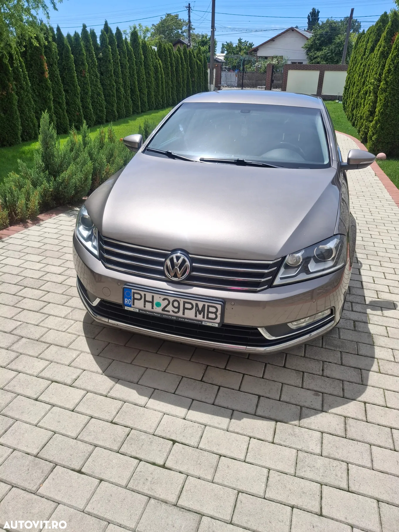 Volkswagen Passat Variant 1.8 TSI Highline DSG - 2