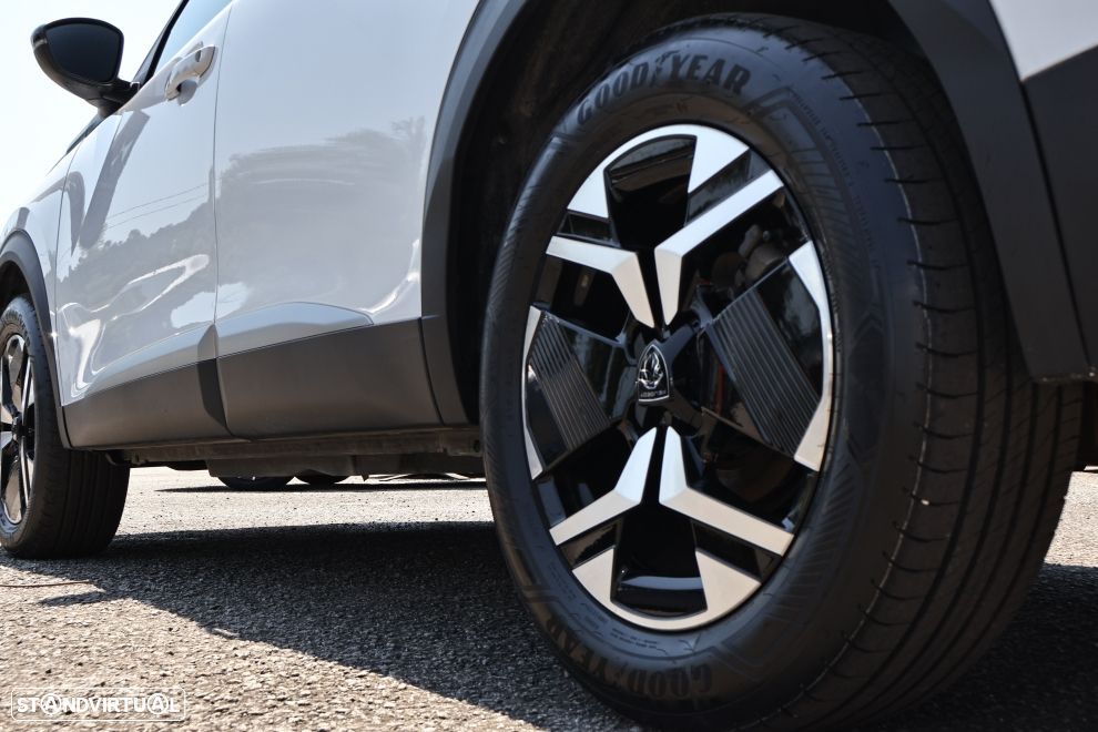 Peugeot 2008 1.2 Hybrid Allure e-DCS6 - 5