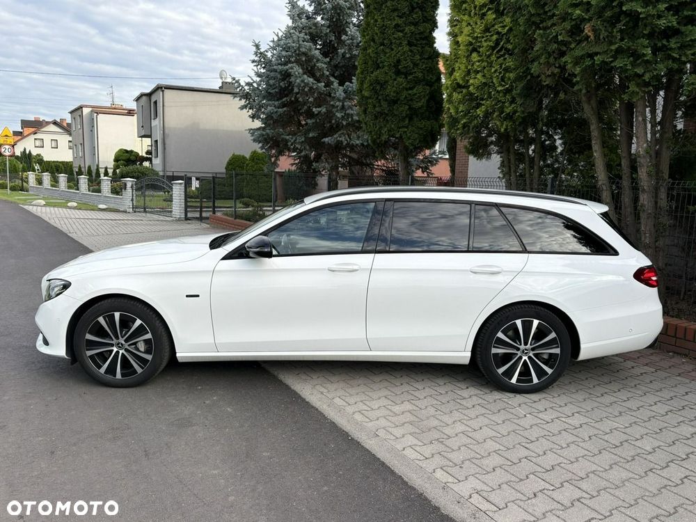 Mercedes-Benz Klasa E 300 de 9G-TRONIC Exclusive - 5