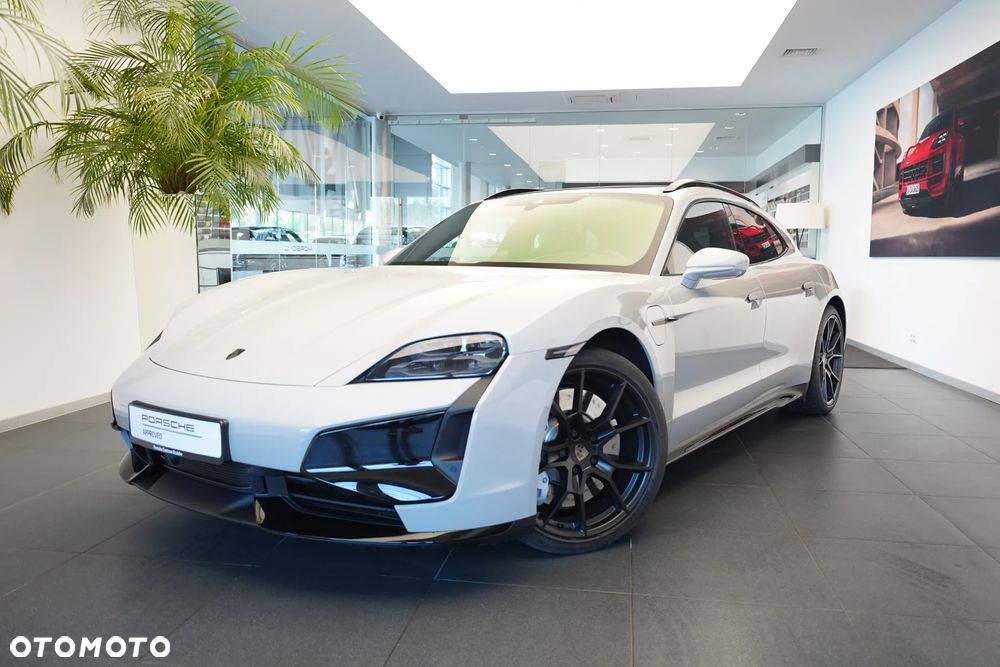 Porsche Taycan 105kWh Turbo Cross Turismo - 1