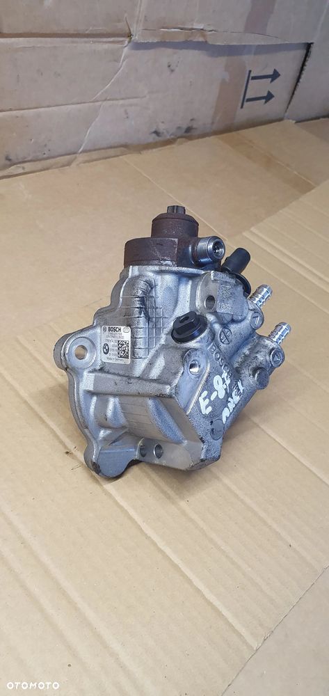 Pompa wtryskowa paliwa BMW 1 E87 2.0D 7797874 - 4