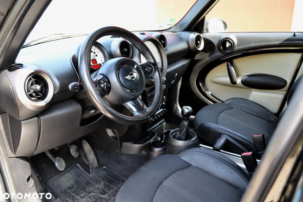 MINI Countryman Cooper D ALL4 - 5