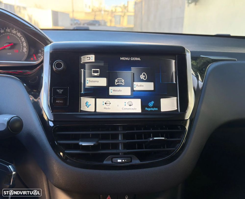 Peugeot 208 1.2 VTi Active - 8