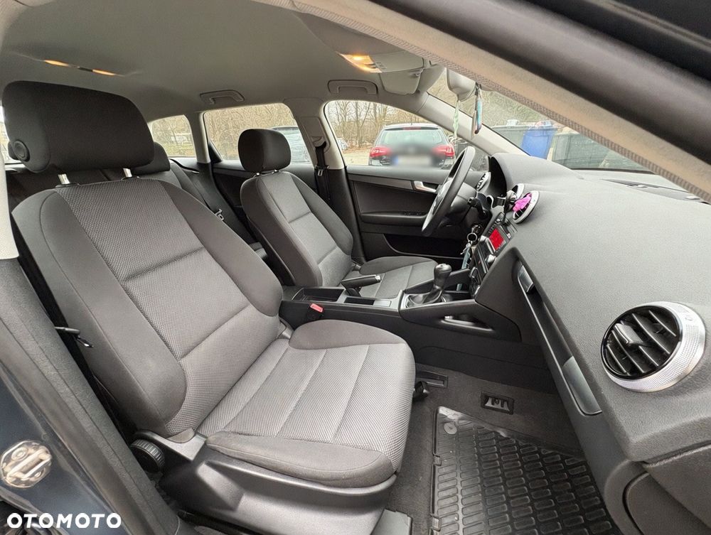 Audi A3 Sportback - 10
