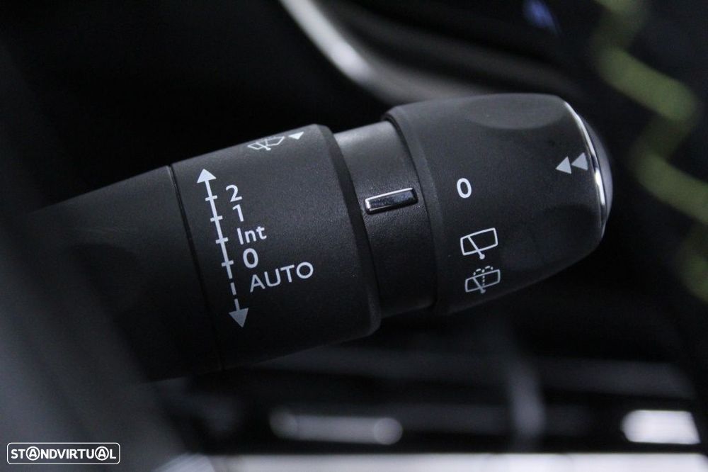 Peugeot 208 1.2 PureTech GT - 25