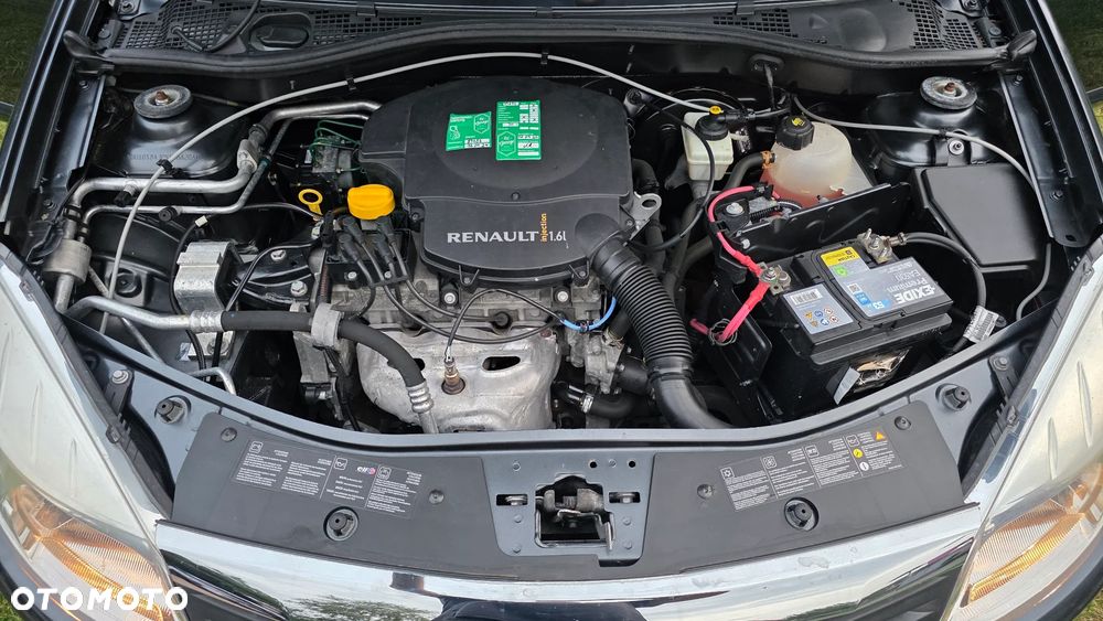 Dacia Sandero 1.6 Laureate - 23