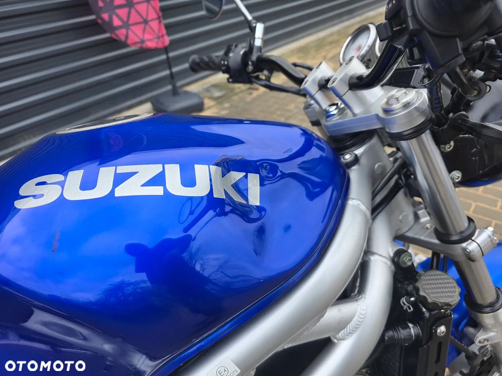 Suzuki SV - 26