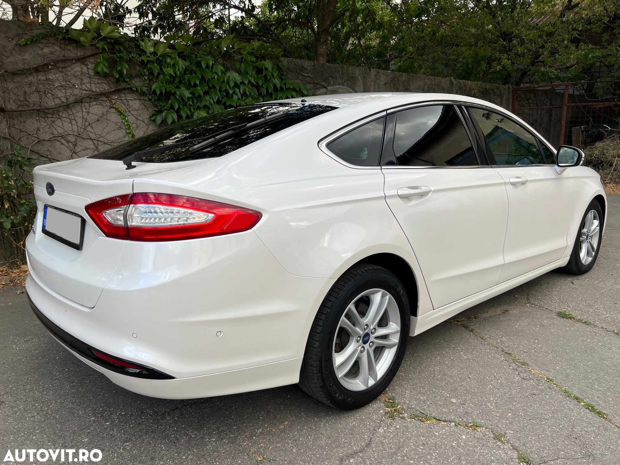 Ford Mondeo 2.0 TDCi Business - 2