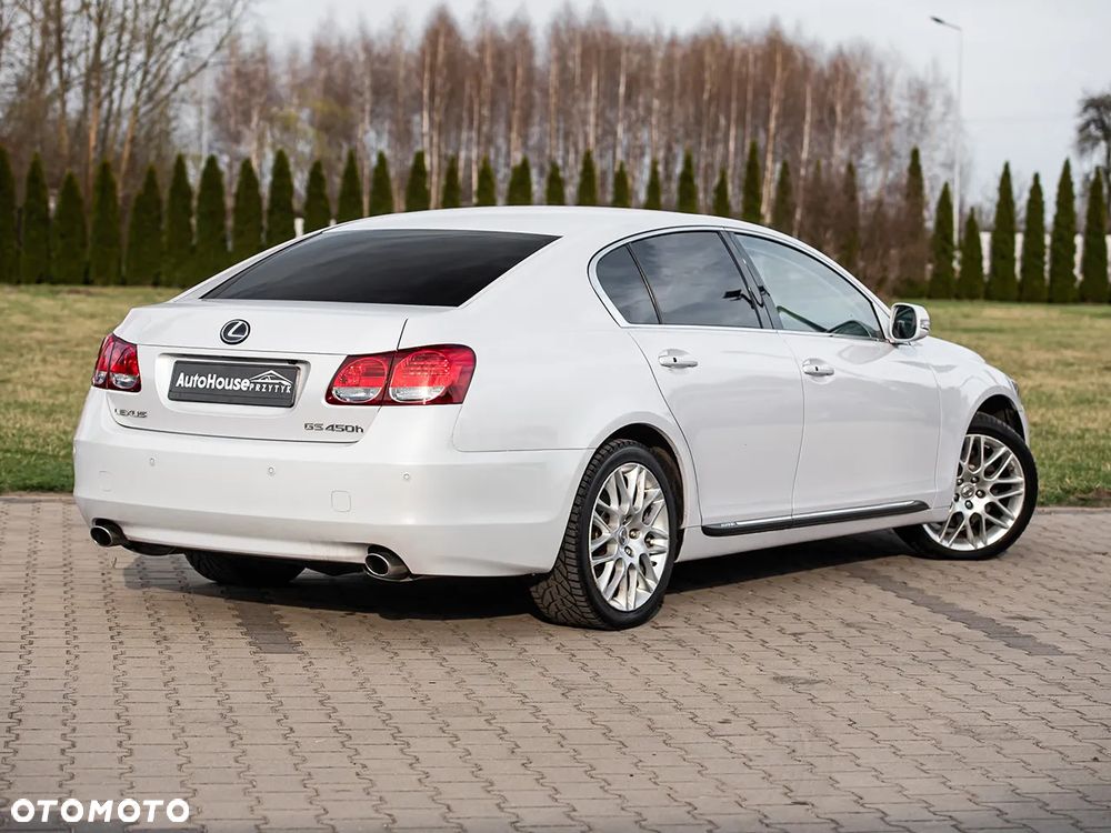 Lexus GS 450h - 11