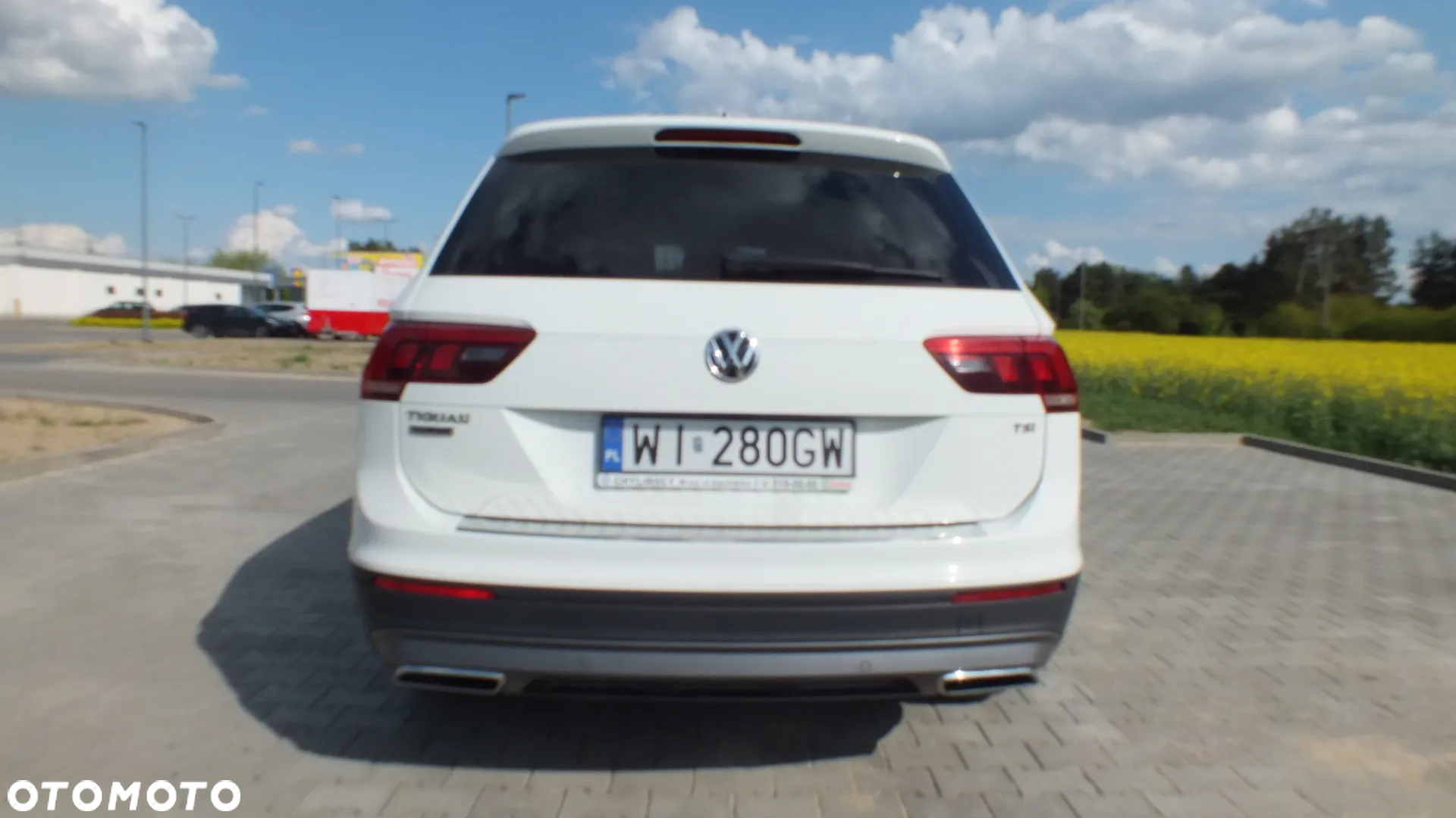 Volkswagen Tiguan - 8