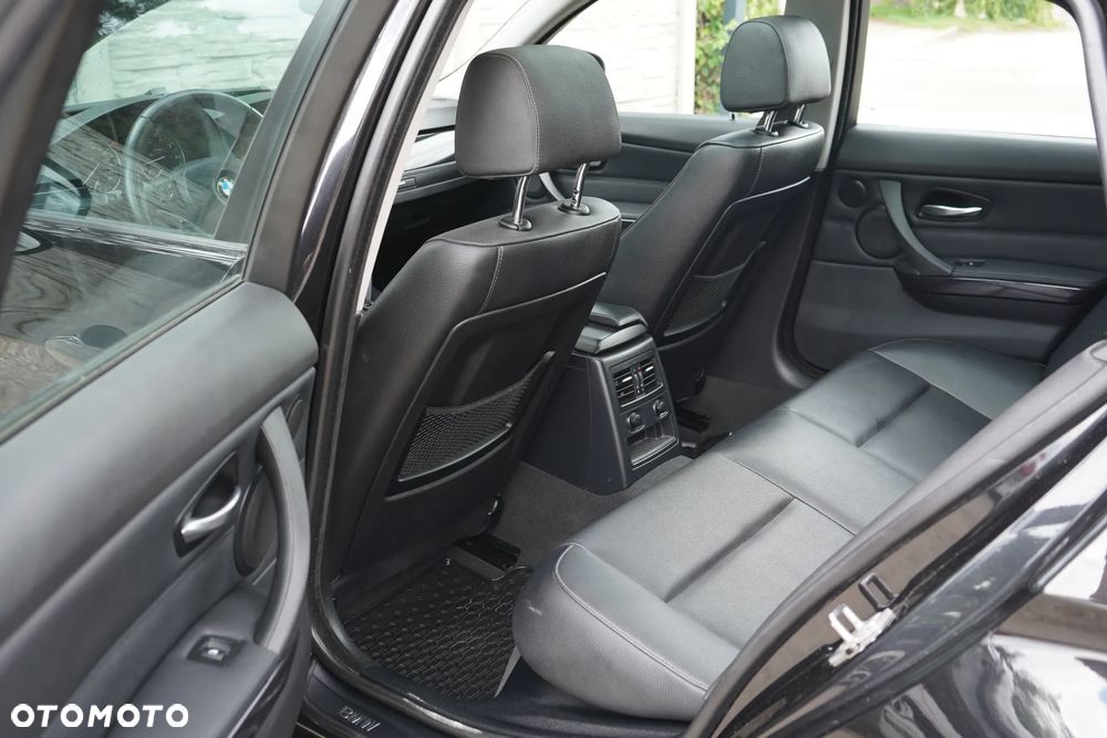 BMW Seria 3 - 10